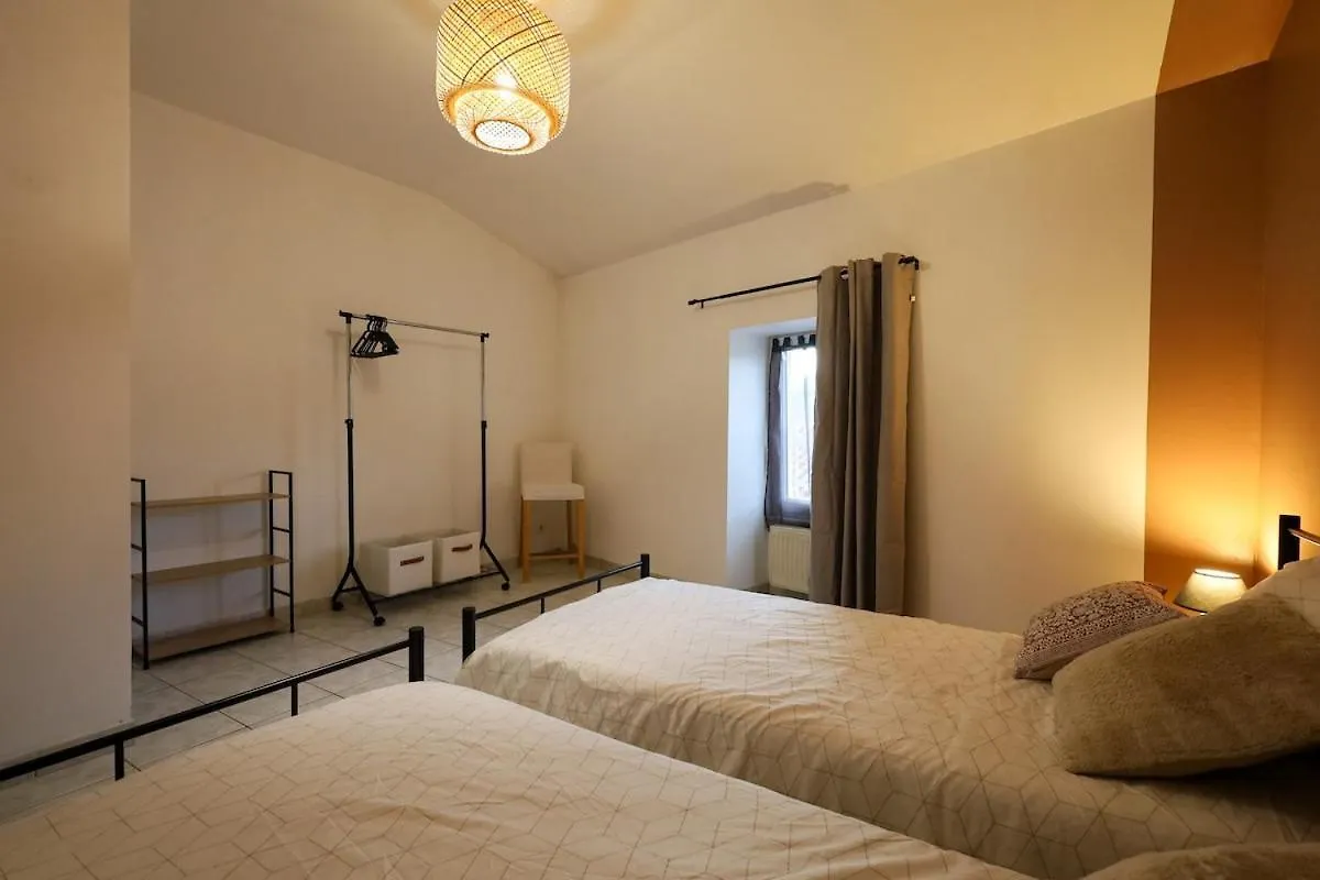 Duplex Gite Sebari Centre Ville Parking Proche Cnpe Lagnieu 0*,